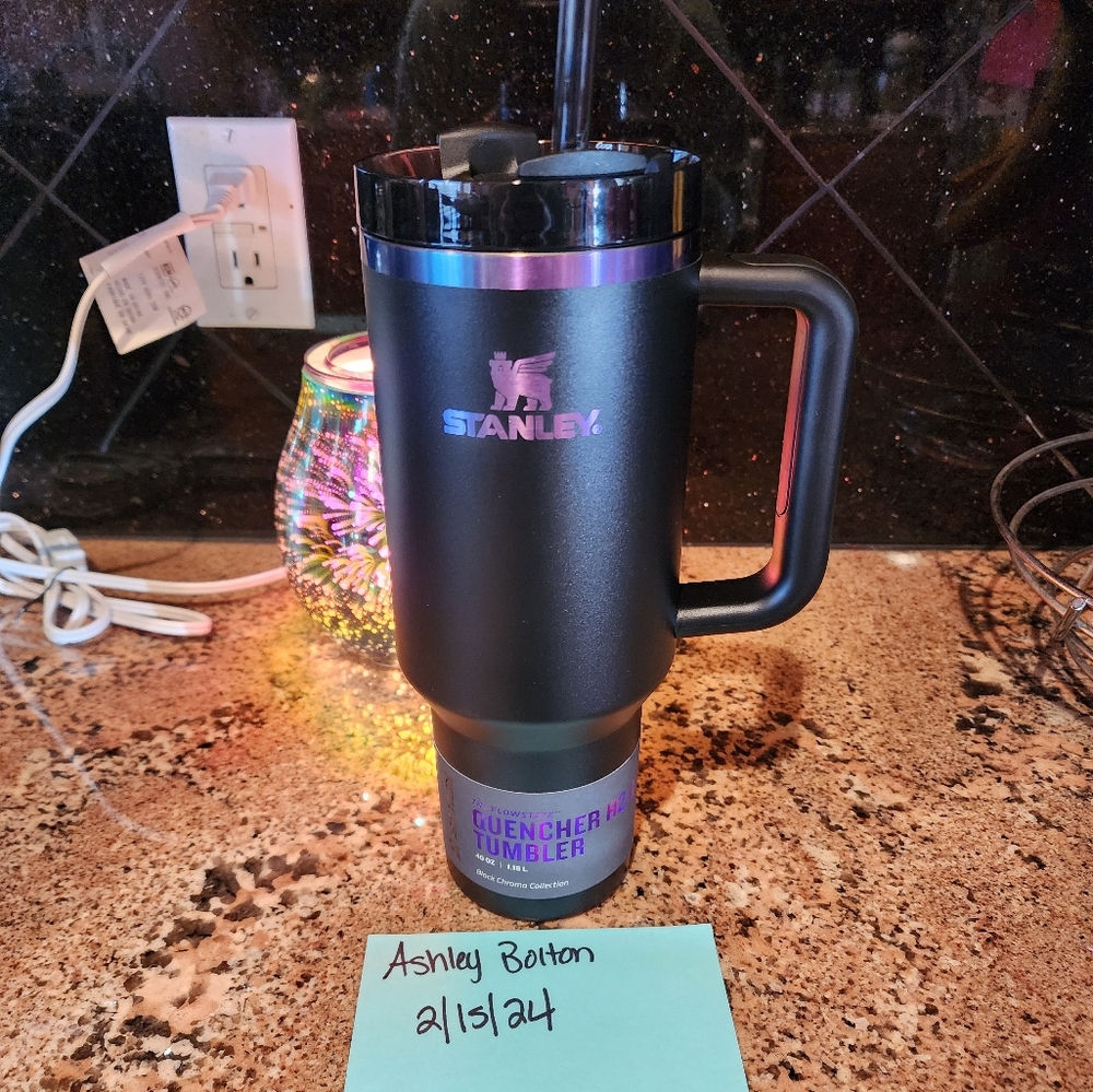 Stanley 40oz Black Chroma